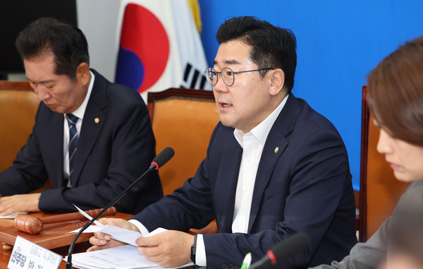 ▲ 발언하는 박찬대 당대표 직무대행. /뉴시스