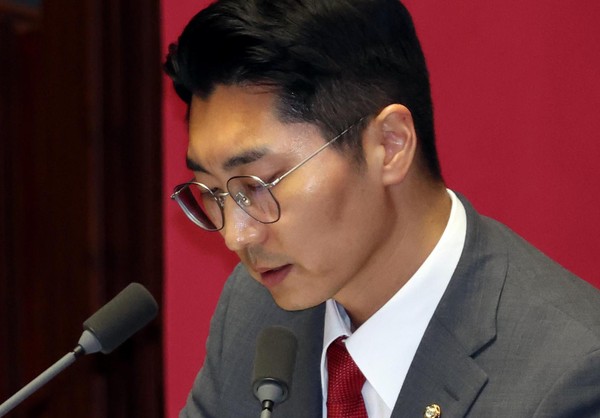 ▲ 피곤한 표정의 박준태 의원. /뉴시스