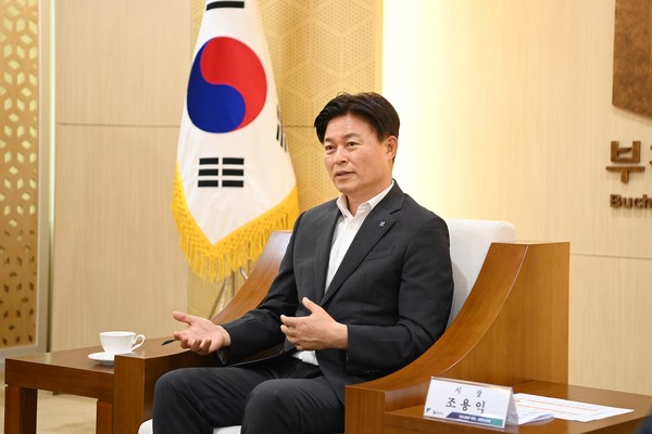 ▲ 간담회에 참석한 조용익 부천시장은 과학고 설립 추진을 위한 협력 강화를 강조했다.