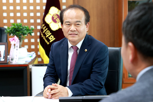 ▲ 이덕수 의장 차담회 사진.