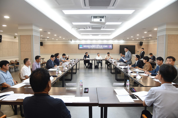 ▲ 김동근 시장이 대한전문건설협회 경기도회와 간담회를 갖고 있다.