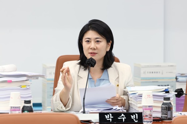 ▲ 발언하는 박수빈 의원.