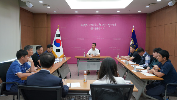 ▲ 이천 신한실크밸리 입주예정자대표와 간담회 모습.