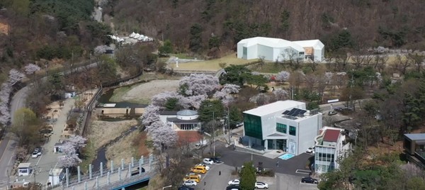 ▲ 장흥관광지 전경.