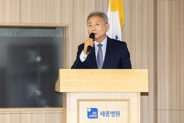 ▲ 윤환 계양구청장이 지역책임의료기관 출범식에 참석해 인사말을 하고 있다.