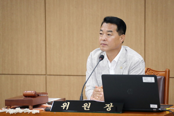▲ 제247회 폐회중 의회운영위원회.
