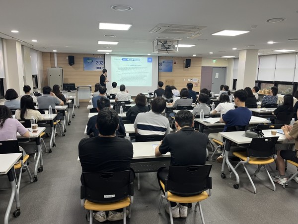 ▲ 경기도주거복지센터 주거복지 업무 강화 위한 제2차 주거복지 교육 실시 모습.