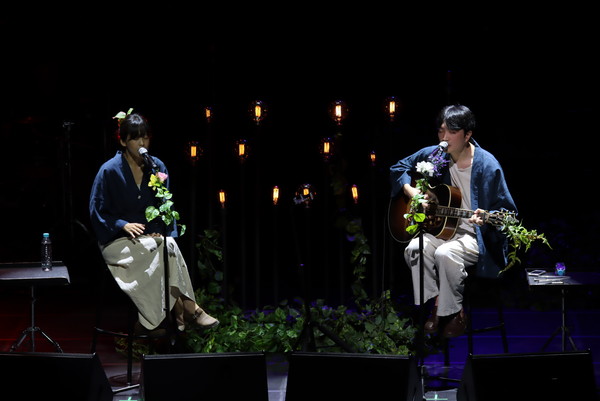 ▲ '밤하늘의 별들처럼 그 어떤 꿈들도 다 이뤄질 거야' 공연.