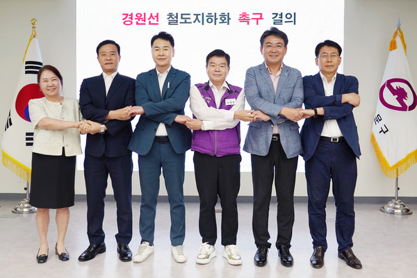 ▲ 좌측부터 용산부구청장 김선수, 성북구청장 이승로, 도봉구청장 오언석, 동대문구청장 이필형, 노원구청장 오승록, 성동부구청장 유보화.