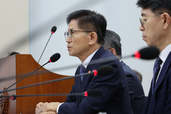▲ 발언하는 김문수 고용노동부 장관. /뉴시스