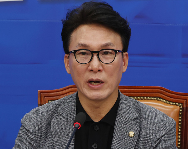 ▲ 인사말하는 김민석 최고위원. /뉴시스