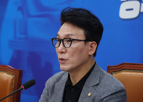 ▲ 인사말하는 김민석 최고위원. /뉴시스