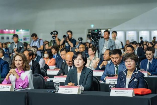 ▲ 제10차 건강도시연맹 세계총회 참석.