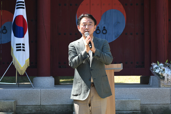 ▲ 김동근 의정부시장이 ‘제2회 충의공예술제’에 참석해 축사를 하고 있다.