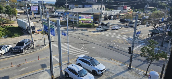 ▲ 용인특례시가 회전교차로를 설치할 예정인 백암면사무소사거리 전경.