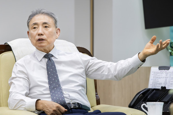 ▲ 윤환 계양구청장.
