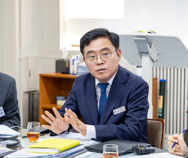 ▲ 진교훈 강서구청장, 지역광역기자 간담회.