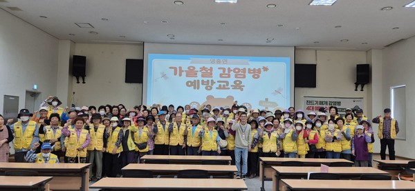 ▲ 옹진군보건소 진드기 매개 감염병 예방 주민교육 실시 모습.