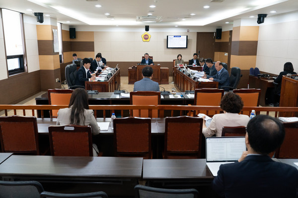 ▲ 인천시의회 제298회 임시회 개최 모습.