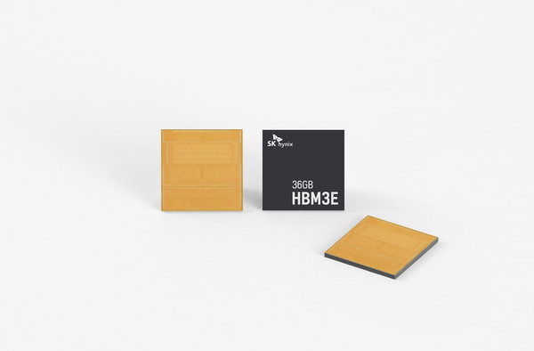 ▲ SK hynix HBM3E 12단.