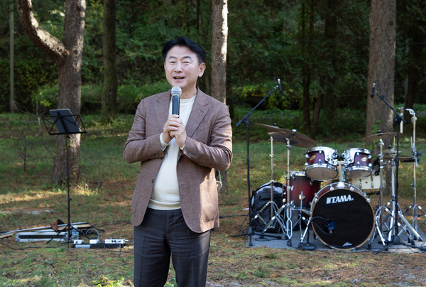 ▲ 김동근 의정부시장이 ‘도시가 극장, 자연이 무대’에 참석해 인사말을 하고 있다.