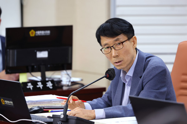▲ 전병주 의원 질의사진.