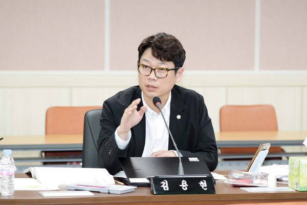 ▲ 발언하는 김용현 의원.