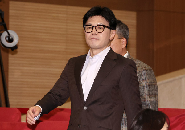▲ 상생과통일포럼 참석하는 한동훈 대표. /뉴시스