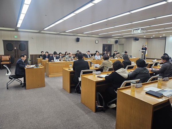 ▲ 부천 탄소중립 대응 플랫폼 구축용역 기획보고회 개최 모습.
