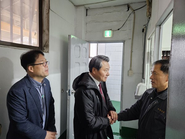 ▲ 소공인 작업현장 방문 모습.