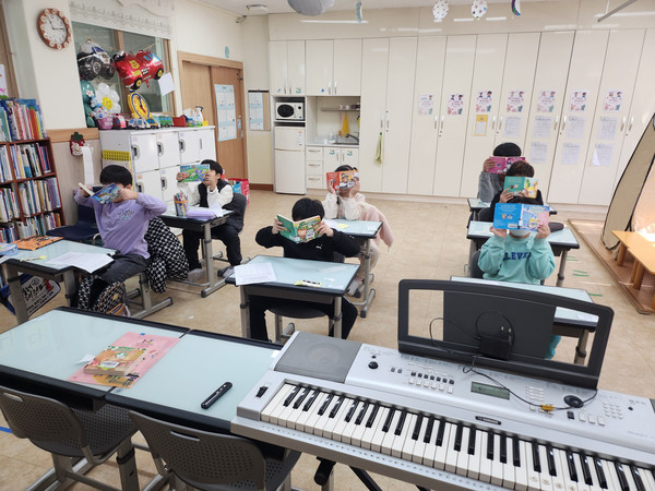 ▲ 중원도서관은 지역서점, 대하초등학교와 함께 독서 가치를 공유하고자 한다.
