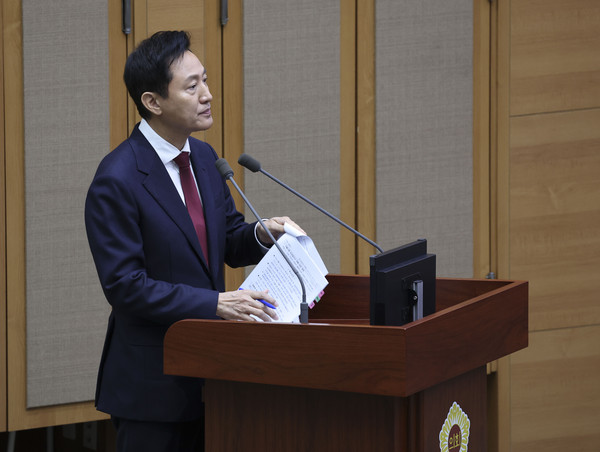 ▲ 서울시의회 정례회 참석한 오세훈 서울시장. /뉴시스