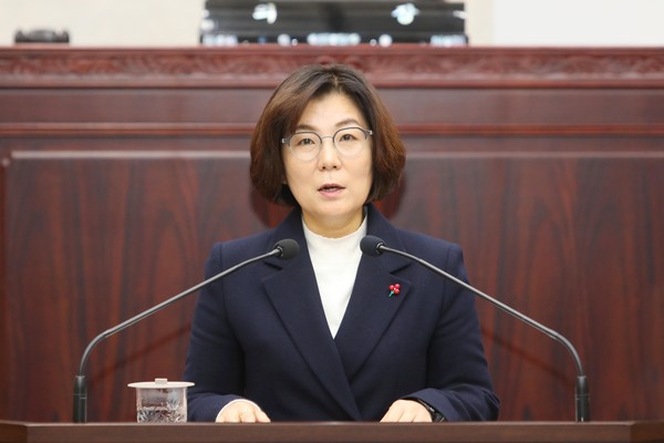 ▲ 김보라 안성시장이 2025년도 예산안 시정연설을 하고 있다.