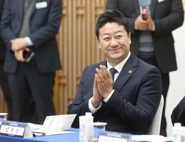 ▲ 경기도의회 김진경 의장.