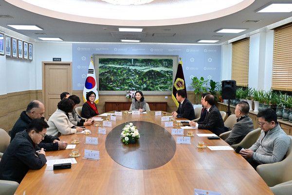 ▲ 서울시 자율방범연합회와 간담회 중인 최호정 의장.