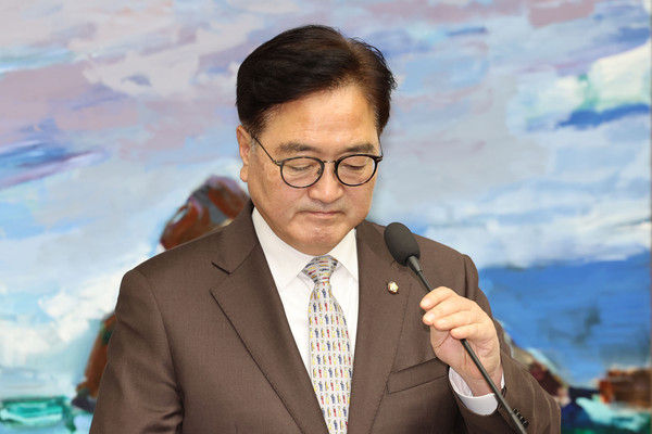 ▲ 생각에 잠긴 우원식 국회의장. /뉴시스
