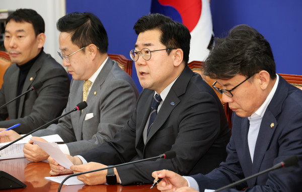 ▲ 원내대책회의 발언하는 박찬대 원내대표. /뉴시스