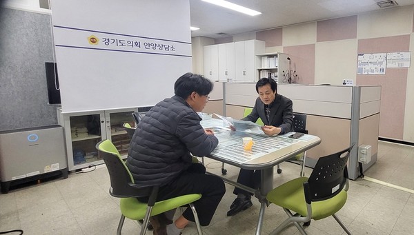 ▲ 문형근 의원.
