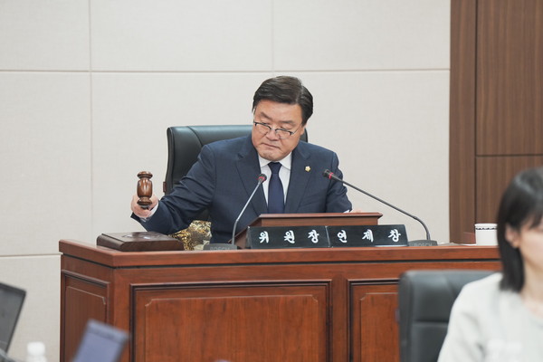 ▲ 연제창 위원장.