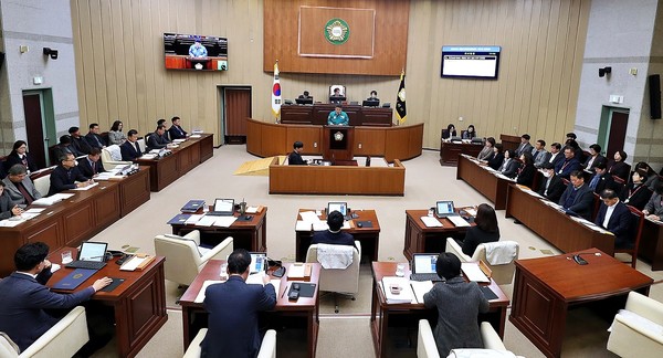 ▲ 의왕시의회 제308회 제2차 정례회 제1차 본회의 모습.