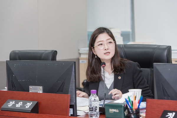 ▲ 발언하는 장윤정 의원.