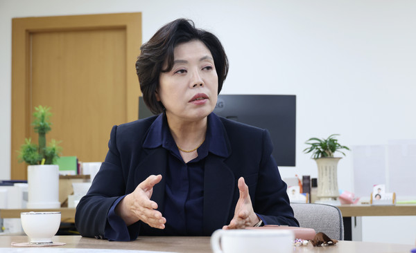 ▲ 신계용 과천시청.