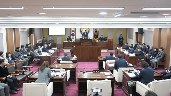 ▲ 포천시의회 정례회 제3차 본회의.