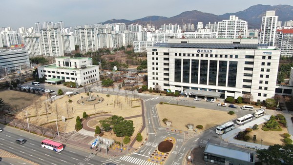 ▲ 안양시청 전경.