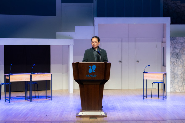 ▲ 지난 20일 진행된 청소년 마약 예방 뮤지컬 공연에 앞서 복진경 부의장이 축사를 하고 있다.