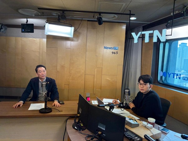 ▲ YTN라디오 '슬기로운 라디오생활' 출연한 김태수 위원장.