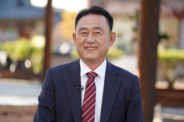 ▲ 이충우 여주시장.