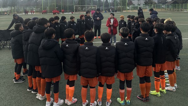 ▲ 김종복 위원장이 화성시 U12 격려방문을 실시했다.
