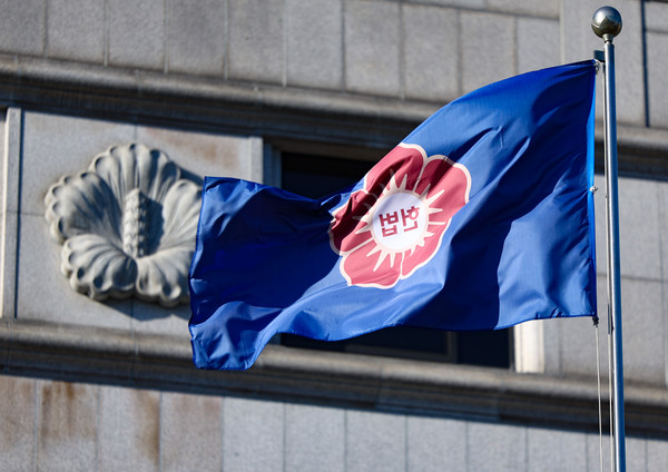 ▲ 윤석열 대통령 탄핵심판 정식 변론을 닷새 앞둔 9일 오전 서울 종로구 헌법재판소 모습. /뉴시스