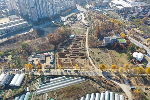 ▲ 암사역사공원 조성(매장유산 발굴) 현장.